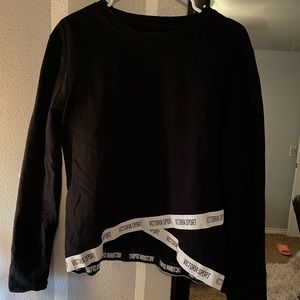 Victoria sport sweatshirt!